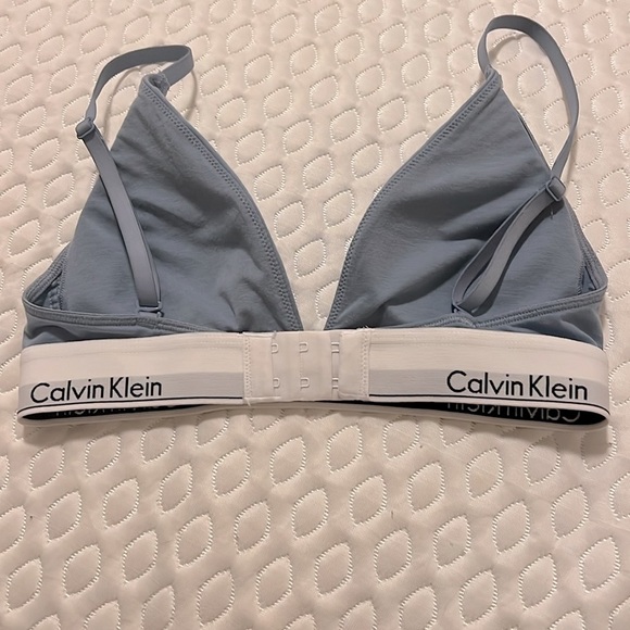 Calvin Klein bra - Picture 2 of 4